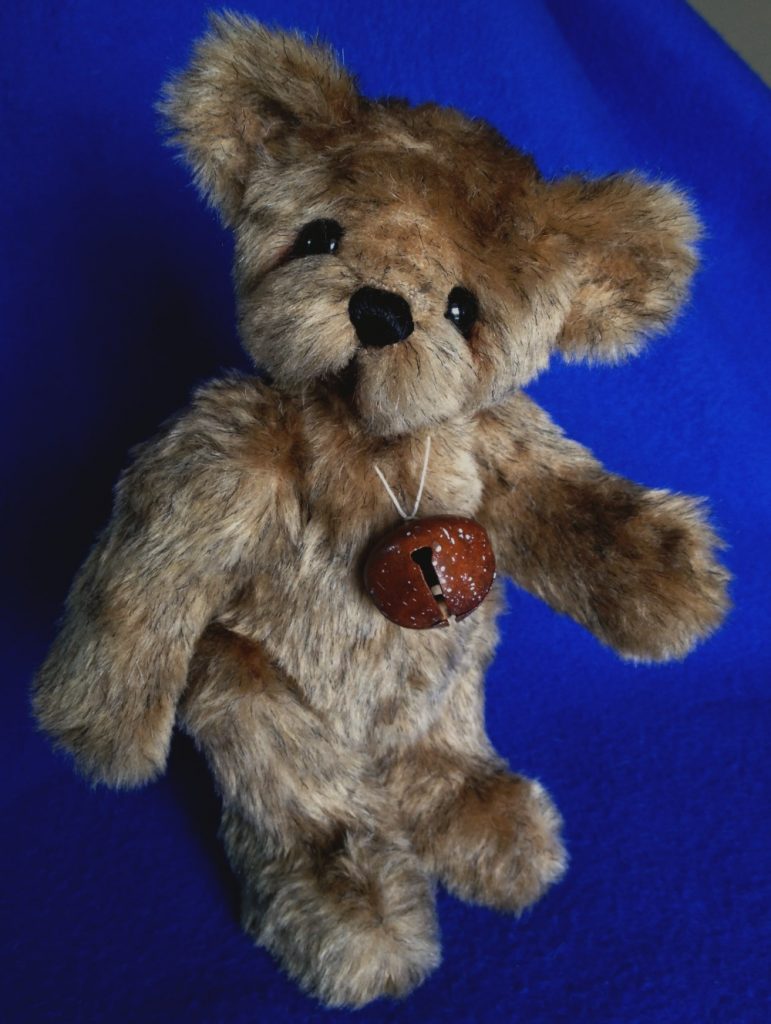 Boyd - artist teddy bear by Laura Lynn