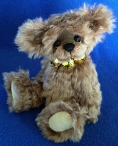 Ghirardelli: 9" One of a Kind Mohair Artist Bear