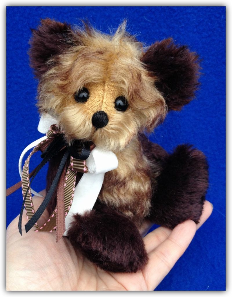 Milo - Mohair Pocket Artist Teddy Bear