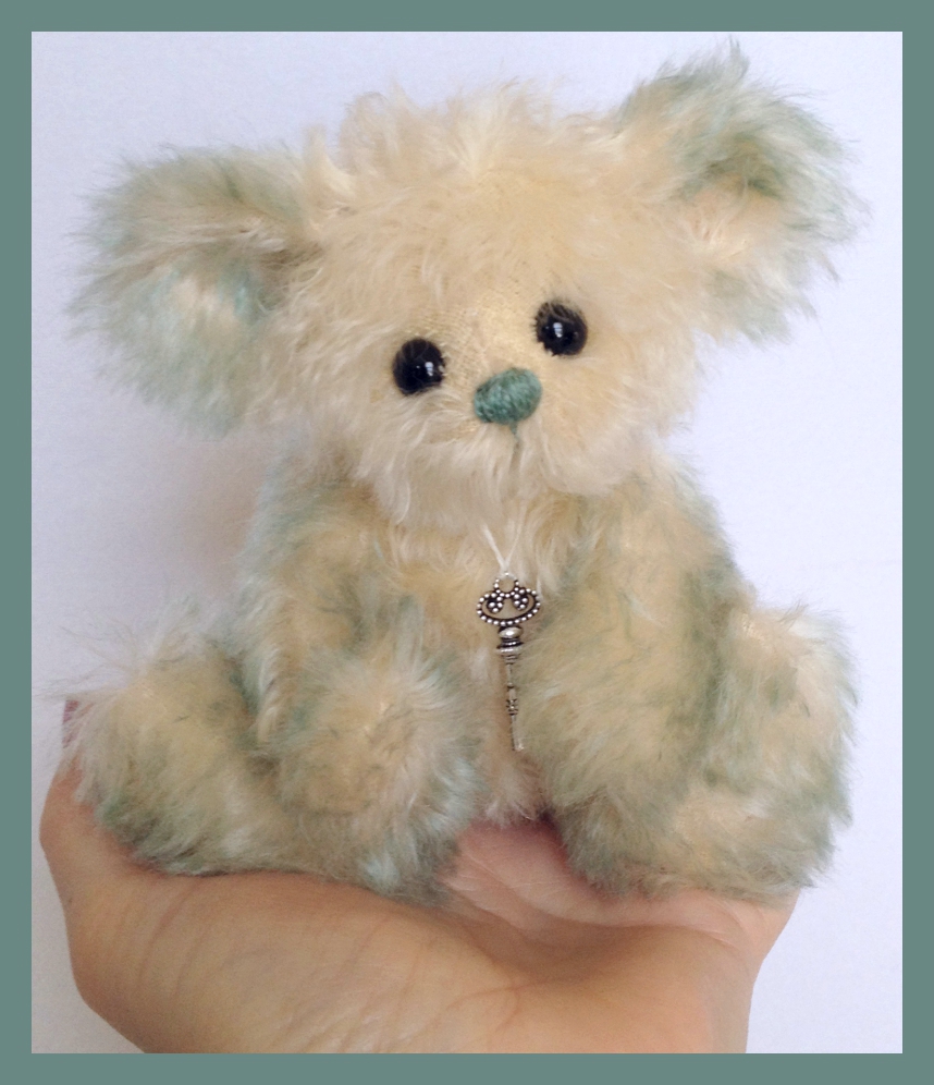 Calypso- 6.5" one of a kind artist teddy bear: www.TeddiesbyLauraLynn.com